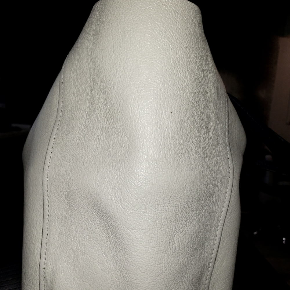 Michael Kors Reversible - Picture 4 of 9